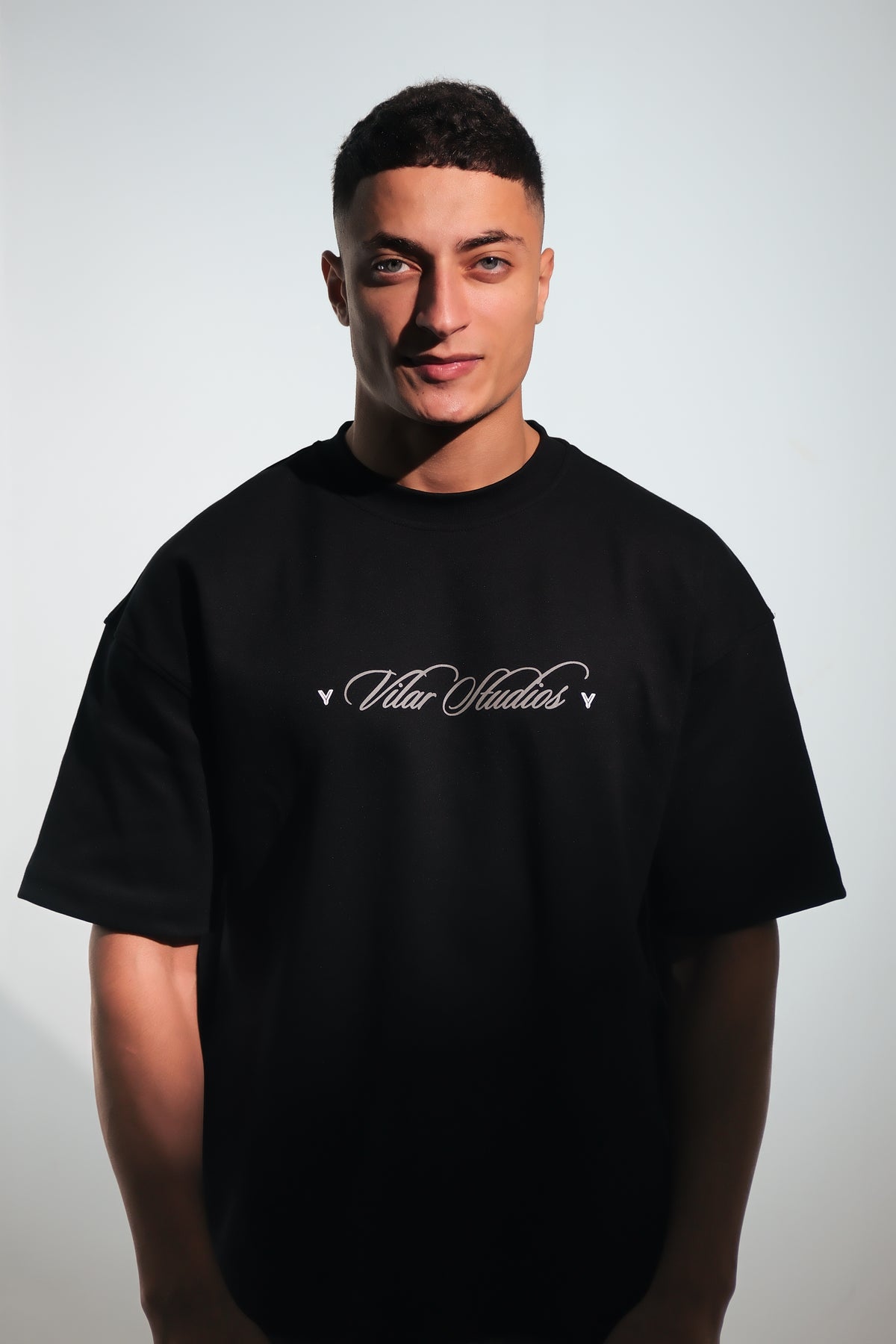 VILAR BLACK T-SHIRT